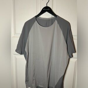 Lululemon Tee